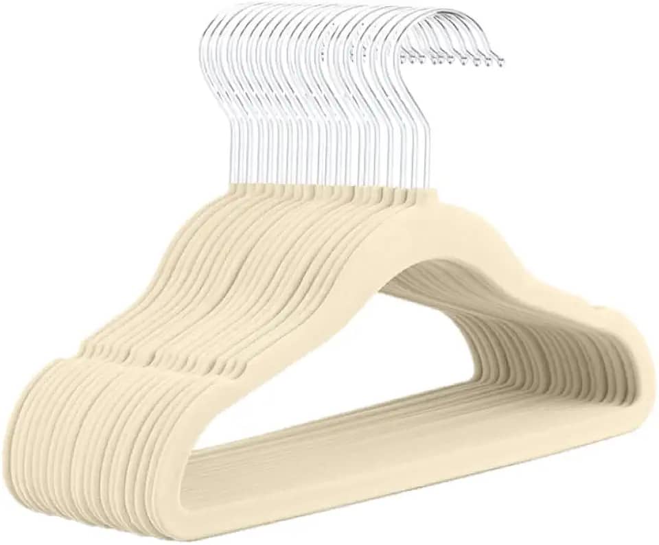 Kit 40 Cabides de Veludo Infantil 360° Antideslizante Para Roupas Camiseta Calça