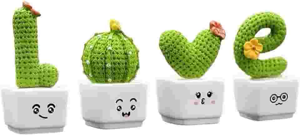 Kit 4 Plantas Suculentas Mini Cactos Formando a Palavra LOVE Decoração Realista Fofa e Divertida