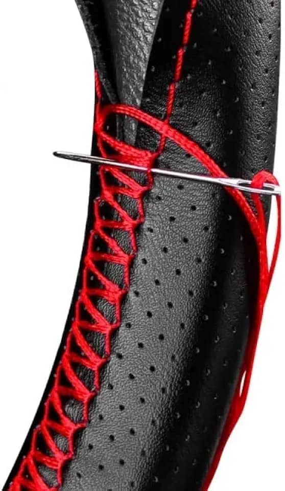 Capa Volante Couro Costurada Carro Fácil Aplicação Universal (Preto/Vermelho)