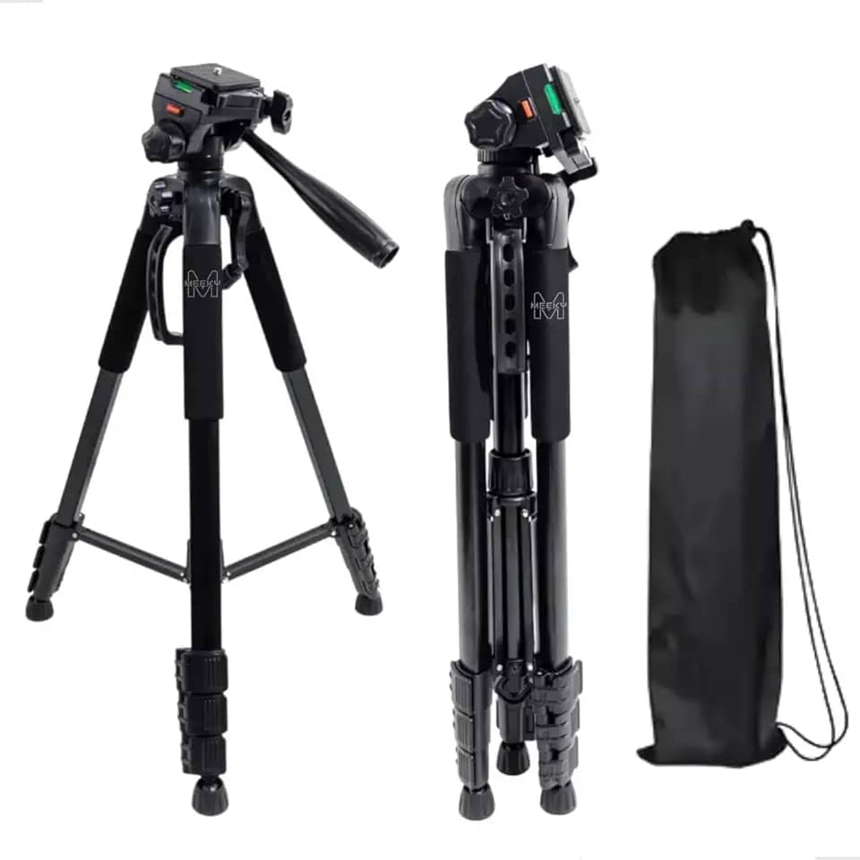 Tripe Profissional Semi-Hidraulica Para Cameras E Celulares Ideal Para Estabilizar Videos E Fotos - Com Tres Monopes Com Trava Barganha Mix (150cm)