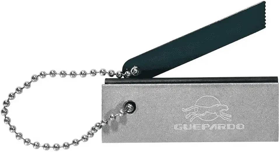 Guepardo, Pederneira Flint, Modelo FireMaster, Pedra Flint + Liga de Magnésio e Alumínio, Compacta, Ideal para Acampamentos e Emergências