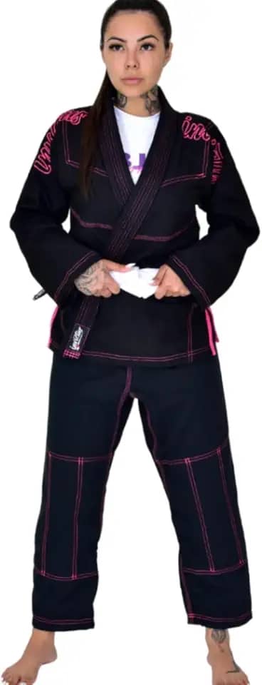 Kimono Jiu Jitsu Feminino Preto Costura Rosa Pink F1 - Até 1,60m e 60kg