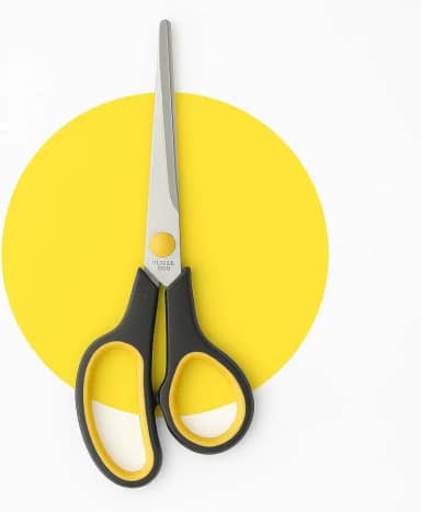 Tesoura Amarela Multiuso Ergonômica Inox para Cozinha, Costura, Papel, Escritório e Artesanato – Corte Preciso e Resistente para Uso Doméstico e Comercial.