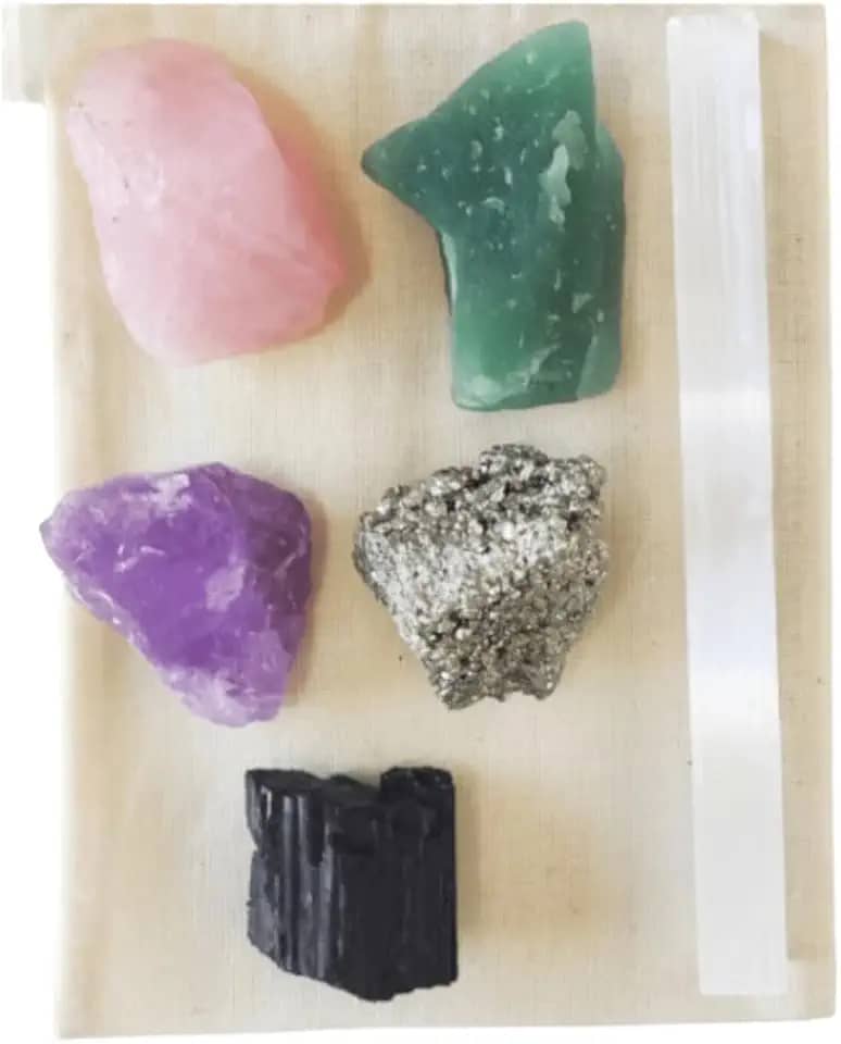 Kit de Cristais para Iniciantes - Bastão de Selenita, Quartzo Rosa, Quartzo Verde, Ametista, Turmalina Negra e Pirita | Energização, Proteção, Equilíbrio e Cura Emocional para Iniciantes no Mundo dos Cristais.