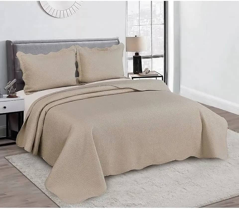Cobre Leito Colcha Casal Padrão Dupla Face com Toque Macio 200 Fios Ultrasonic 03 Peças Bulet - Bege