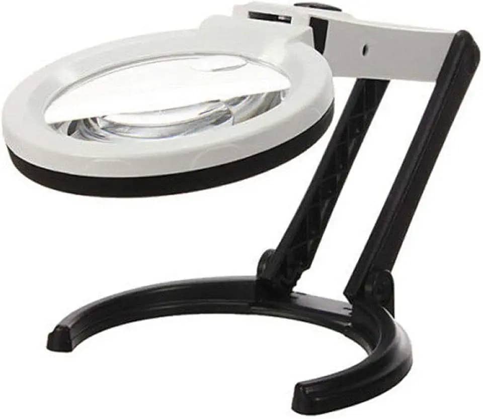 Lupa De Mesa Bancada 10 Leds Lente 120mm pilhas e bivolt CBR03549 - Commerce Brasil