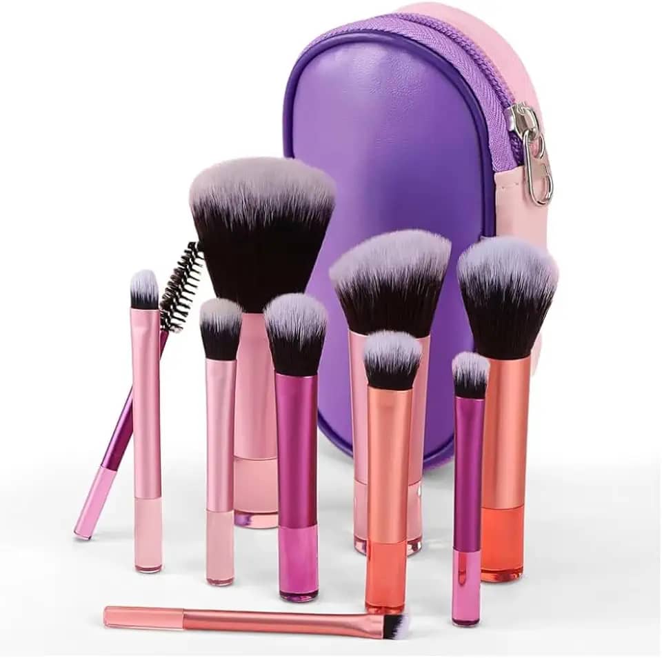 Kit 10 Pincéis De Maquiagem Com Estojo Para Viagem – Cerdas Macias, Travel Size, Necessaire inclusa, Mini Pincéis Para Base, Blush, Pó, Sombras e Corretivo, Portátil e Multifuncional - Cores Variadas