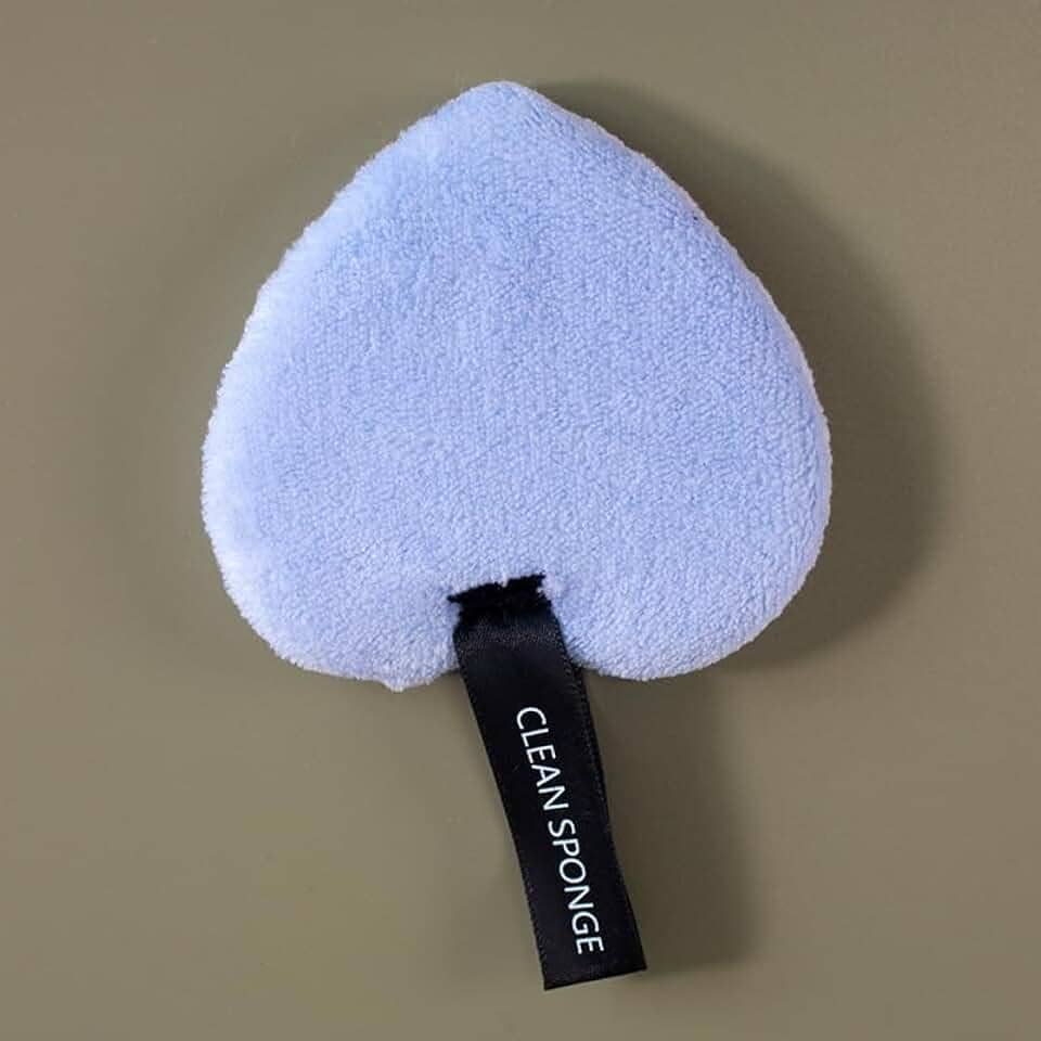 Esponja de maquiagem aveludada em forma de coração – limpeza, removedor de maquiagem, esponja macia para uso diário e viagens (azul claro)