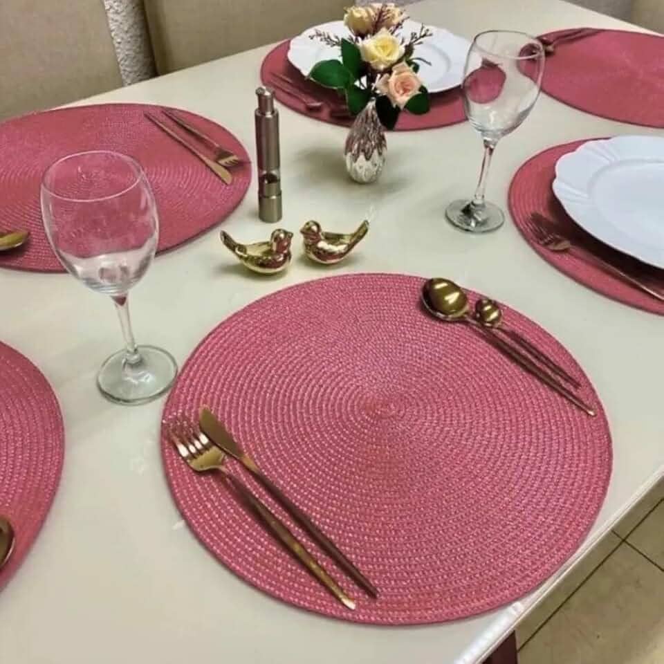 Kit 6 Peças Jogo Americano Redondo - Sousplat Redondo para Mesa Posta - Jogo Americano Elegante para Jantar, Almoço e Café - UpShop (Vermelho Claro)