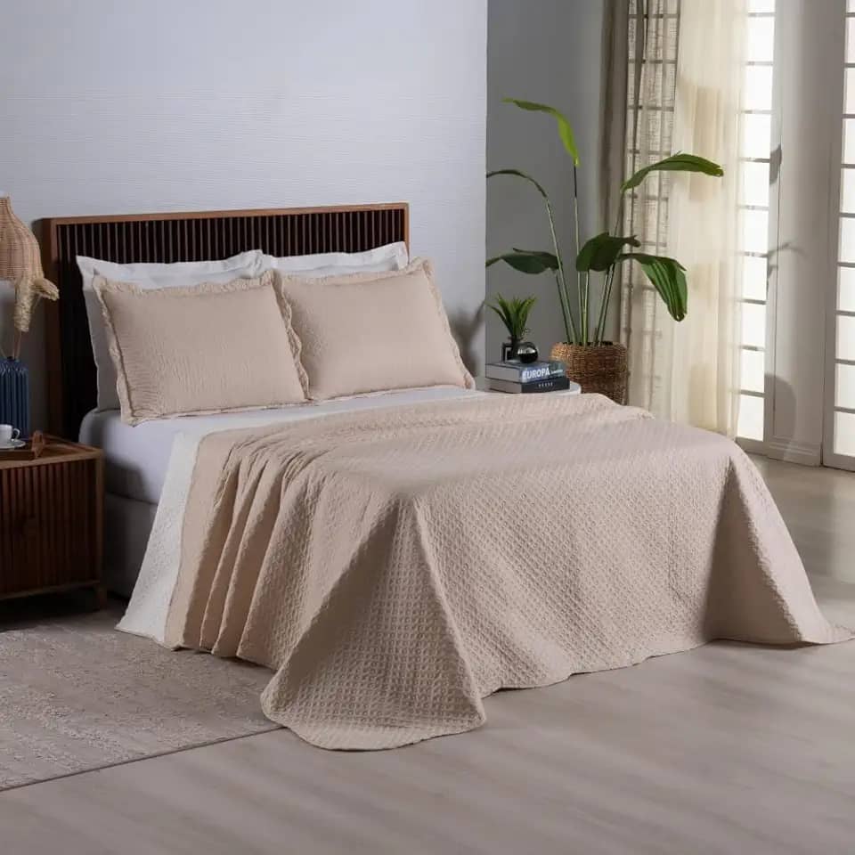 Kit Colcha Cobre Leito 3 Peças Dupla Face Casa Dona 150 fios (King, Madrid)