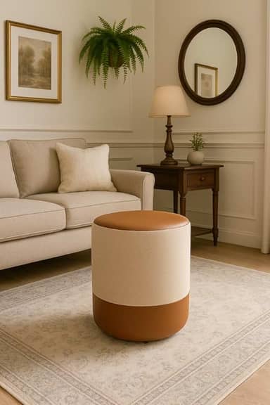 Puff Plus Banquinho Redondo Decorativo em Linho Base e Tampo Courino Bege/Caramelo - PC MÓVEIS