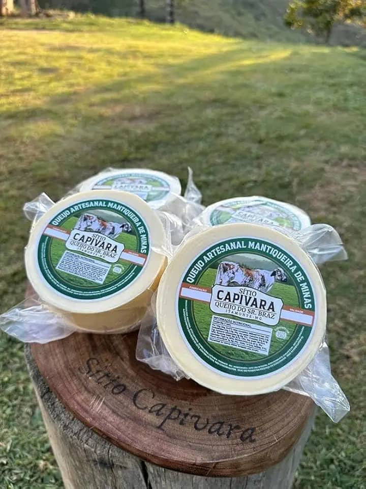 Queijo Minas Meia Cura Delicioso - Maturação 20 dias - Combo com 2 peças de 1kg cada