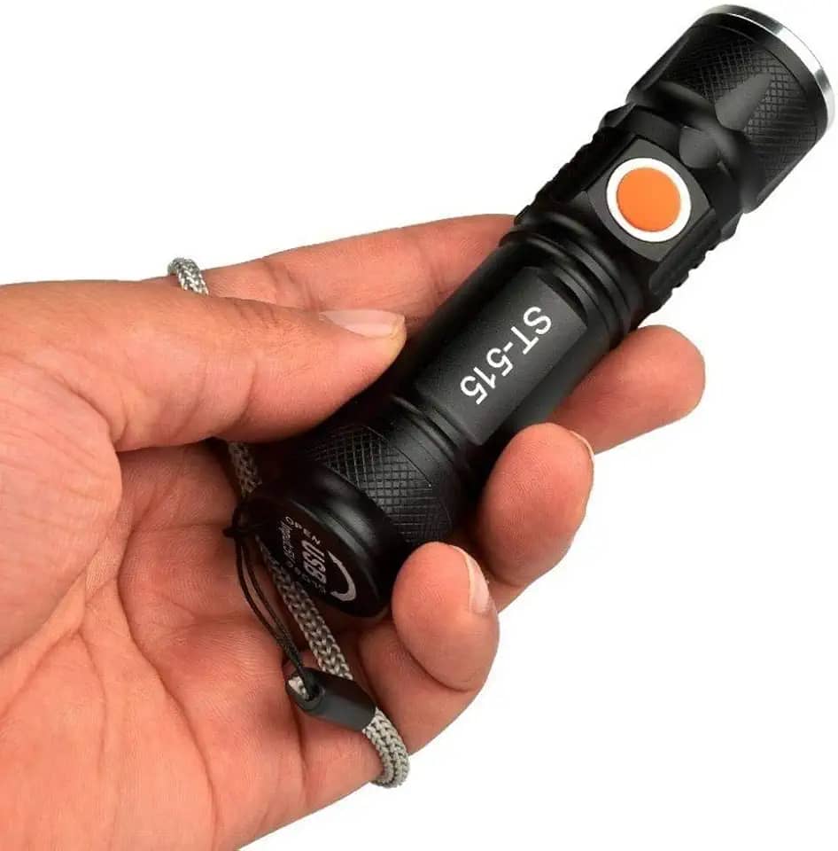 Mini Lanterna Super Potente Led T6 Recarregável Usb C/ Zoom