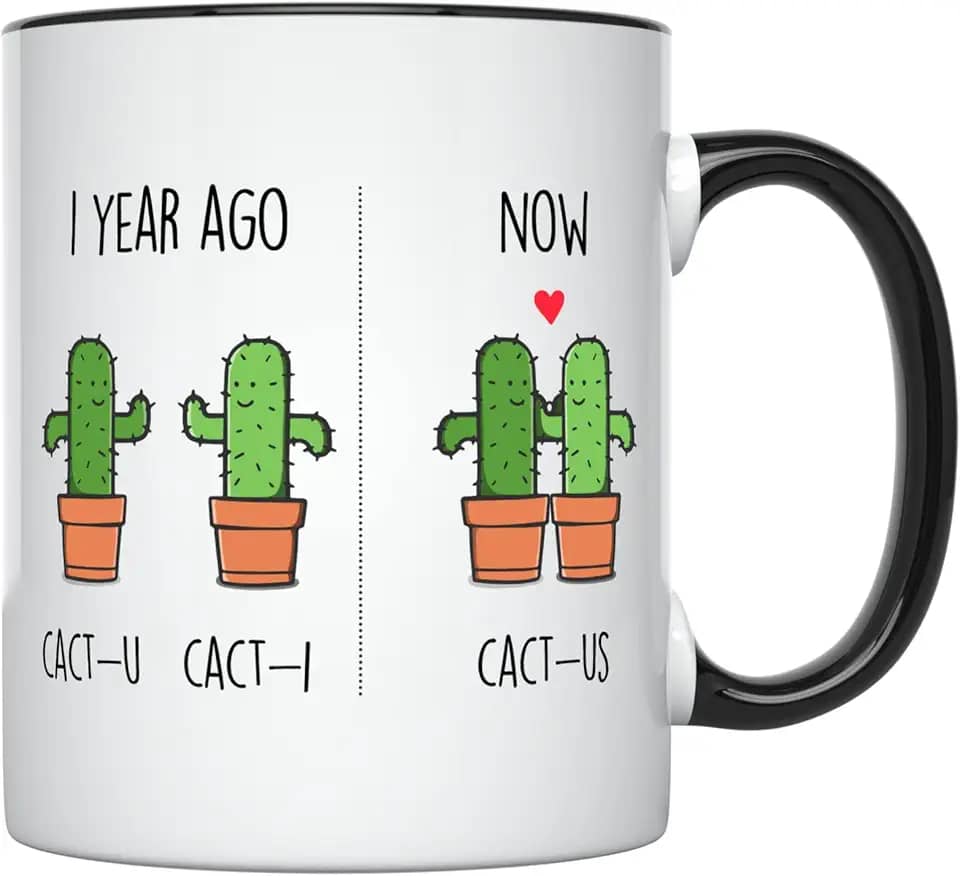 YouNique Designs Caneca de 1 ano de namoro, 325 ml, caneca de café engraçada de aniversário de 1º ano para casais, alça preta