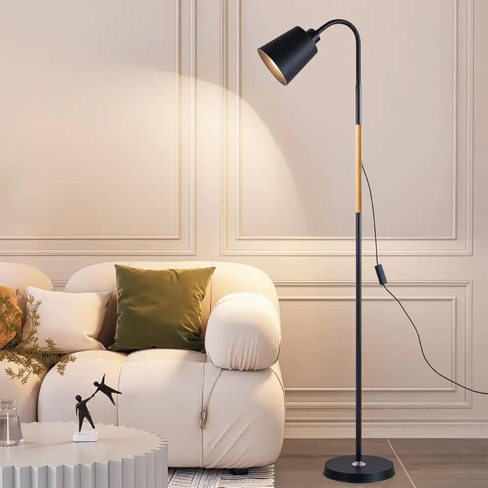 Luminária de Piso com Pescoço Flexível – 160cm de Altura 110V-220V– Base Pesada em Metal – Interruptor no Cabo – Lâmpada 5W Inclusa – Para Quarto, Sala ou Escritório – Cor Preta (Preto)