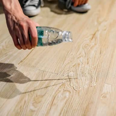 18 Peças - Piso Vinilico Auto Adesivo Pietruzza - 91,5cm x 15,3cm - Madeira (Marfim)