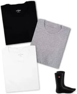 Kit com 3 Camisetas Masculinas Basicas em Algodao e 2 Meias Cano Medio Sandrini Oficial Cores Sortidas ou Pretas Conforto e Qualidade para o Dia a Dia