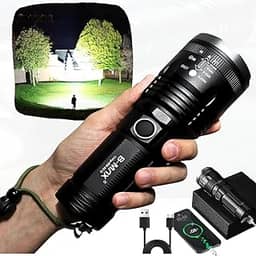 Lanterna Tática Sabre de Luz, Alcance 2 Mil Metros, LED Militar, Zoom Regulável, Recarregável USB, Função Power Bank, Resistente à Água, Compacta e Durável, Incluindo Função Estroboscópica.