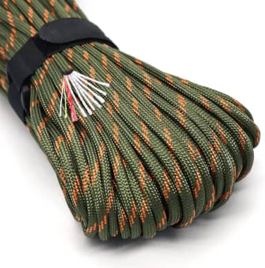 Corda de paraquedas Survival Paracord PSKOOK 100 pés Fire Starter Corda de paraquedas 7 fios Nylon com Tinder Vermelho Linha de pesca PE Fio de algodão para cordões ao ar livre, pulseiras, envoltórios