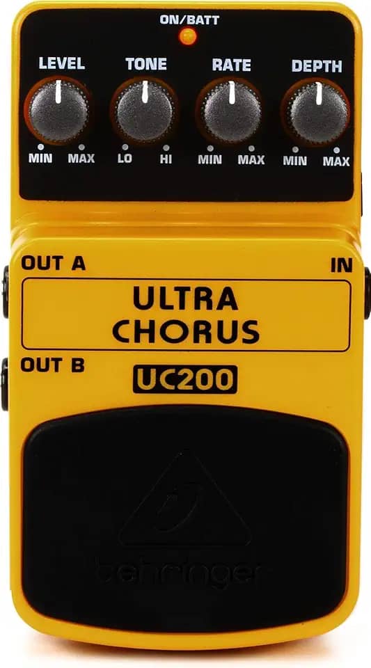 Behringer UC200 Pedal para Guitarra com Efeito Chorus