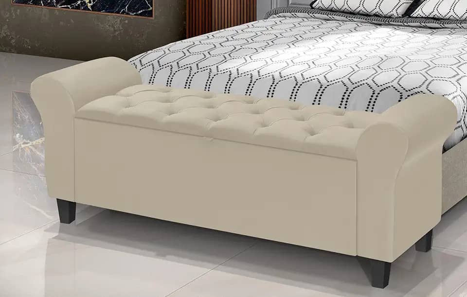 Baú Divã Paris Capitonê 130cm Para Cama Casal (Bege)