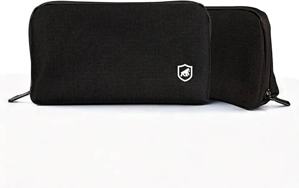 Necessaire Organizadora para Viagem com Divisórias Internas para Acessórios, Zíper Reforçado e Vedado Resistente à Água, Discovery Preta