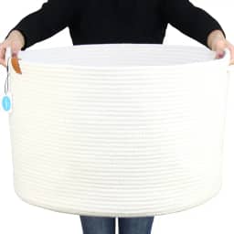 Casaphoria Cesta grande de corda de algodão para sala de estar – cesta de armazenamento de tecido com alça para cobertores, toalhas e travesseiros, cesto de roupa suja | branco creme (53 x 53 x 35 cm)