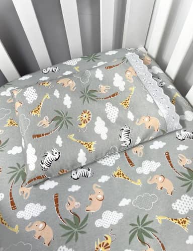 Jogo de Lençol 02 Peças Berço Americano 100% Algodão Estampado ou Liso (Safari Cinza)