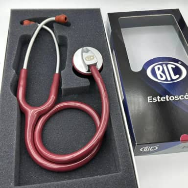 Estetoscópio Adulto Unisson Standard Vinho BIC ES1129 - Ideal para Estudantes Enfermagem e Veterinária
