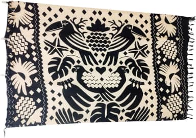 Canga Praia Étnico, Preto e Bege, Estampa Floral Geométrica, Estilo Boho Farmmy, com Franjas