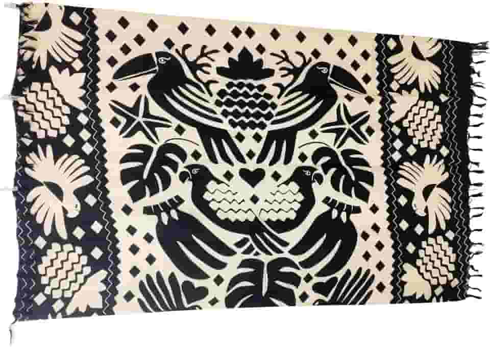 Canga Praia Étnico, Preto e Bege, Estampa Floral Geométrica, Estilo Boho Farmmy, com Franjas