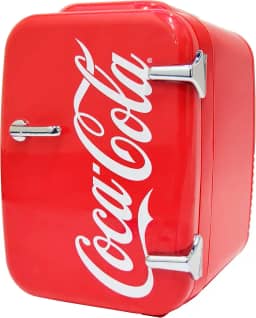 Cooluli Mini geladeira retrô Coca-Cola para quarto - carro, escritório e dormitório universitário - 4L/6 lata 12V cooler portátil e aquecedor para alimentos, bebidas e cuidados com a pele - AC/DC e opção USB exclusiva (Coca, Vermelha)