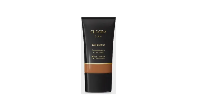 Melhor Base Eudora para Pele Oleosa: Controle e Acabamento Perfeito