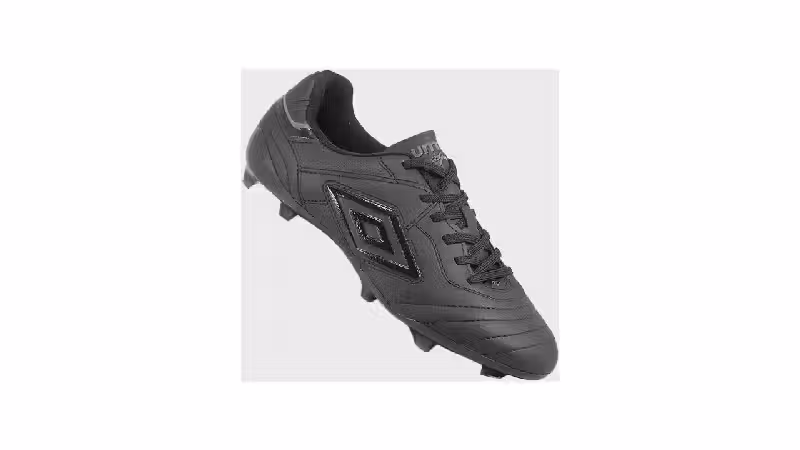 Melhor Chuteira de Campo da Umbro: Durabilidade e Performance
