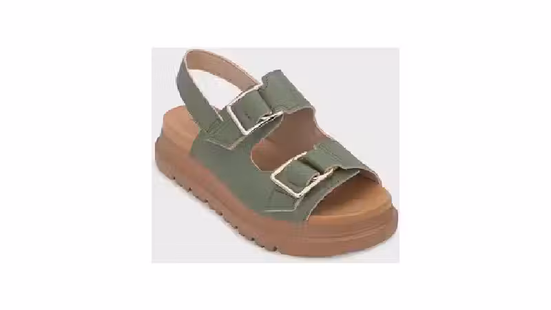 Qual a Melhor Sandália Flatform? Guia de Conforto