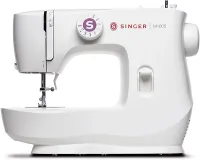Singer Máquina de Costura SINGER M1605 Branca, 220V com Acessórios e Luz LED | 6 Pontos, 750 Pontos/Minuto | Braço Livre, Casa de Botão Automática, Cortador de Linha, Passador Manual | Uso Doméstico