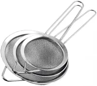 Kit 3 Peneiras em Inox para Coar Sucos e Líquidos