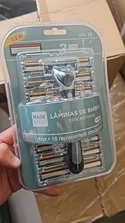 Aparelho de Barbear e Depilação com 7 Refis 6 Laminas Descartáveis para Corpo e Barba