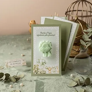 Lembrancinha Safari Baby - Cartao com Sabonete Artesanal Formato Leao - Festa Infantil e Cha de Bebe, Verde, KIT 40 Unidades
