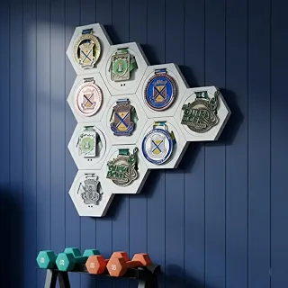 Kit de 5 Porta Medalhas de MDF Hexagonal - Porta Medalhas Esportivo para Decoração de Parede (BRANCO)