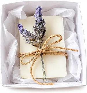 Lembrancinha de Casamento, Aniversário, Maternidade - Sabonete Artesanal com flores de Lavanda Naturais - kit com 10 unidades